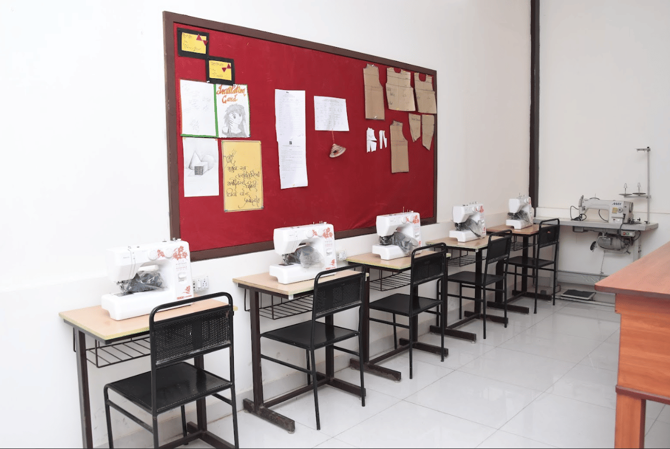 Biyani Girls College Jaipur Fashion Arts/Design photo 14